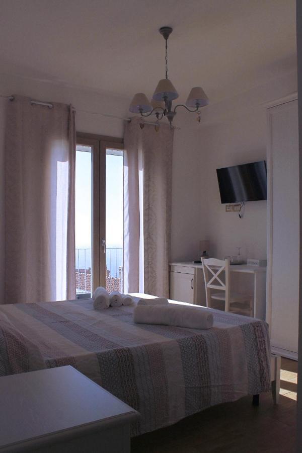 Guest House Bellavista Nebida Exterior photo